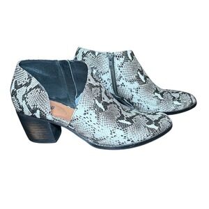 Silent D Bichon Snakeskin Leather Ankle Boots Grey Black Cutout Size 41